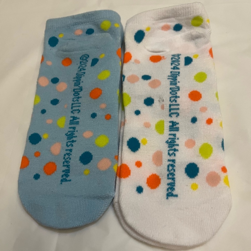 3/$18.00 Dippin' Dots Ladies 6PK No Show Socks - White with Colorful Dots - Picture 13 of 14